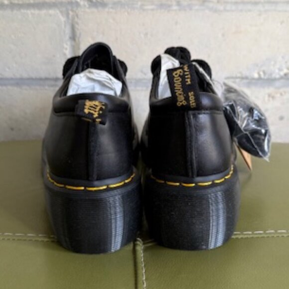 Dr. Martens Cranford oxford black size US W 10 / UK 8 NIB - Picture 4 of 8